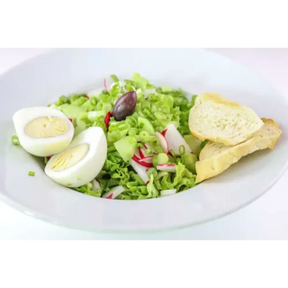 Зелена салата с яйце (300г)