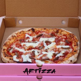 Pizza Gourmet Triple X