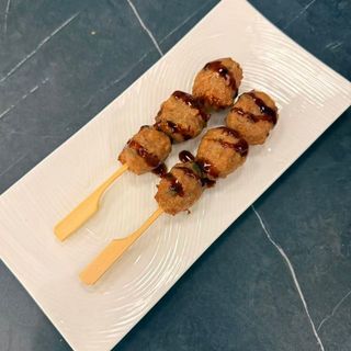 Spiedini di polpette di pollo