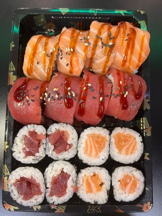 84 Hosomaki 8 pezzi, rainbow roll 8 pezzi