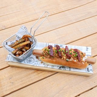 Oh My coleslaw hot dog