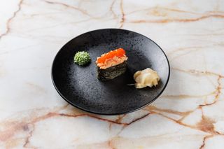 Гункан креветка (65г)