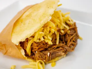 Arepa La Pelua (1 Ud.)