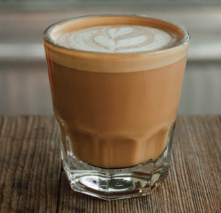 Cortado Largo