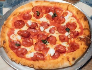 Піца Пепероні (30см)