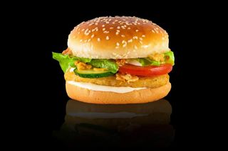 Бургер с куриными наггетсами