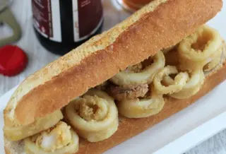Bocadillo De Calamares