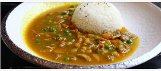 Riso con pollo e verdure