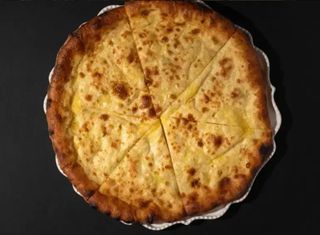 Khachapuri Imeretian 