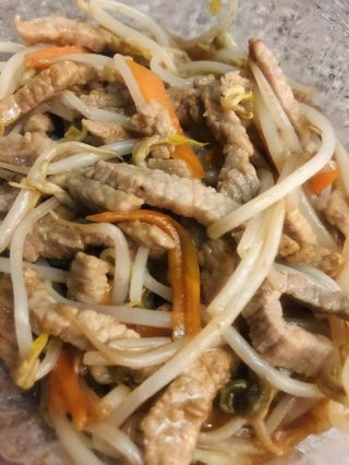 43.MANZO CON GERMOGLI DI SOIA