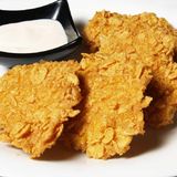 Пилешки флейки с корнфлейкс и чеснов сос (350г)