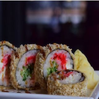 Рол темпура з лососем