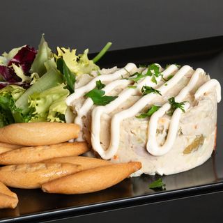 ensaladilla con pulpo y mayonesa de pimentón dulce