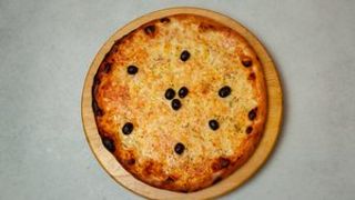 Margherita pizza 42cm