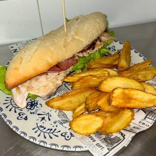 Menú Bocata De Pechuga