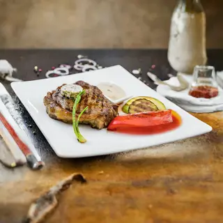 Стейк Рібай з пряним маслом (260/50/30г)