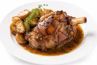 Souris D’agneau Et Son Jus De Thym