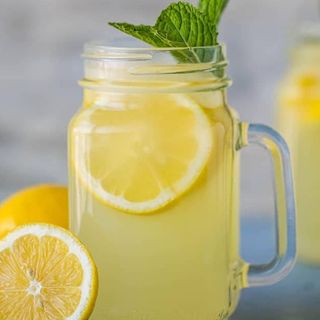 Limonada casera Enxalao