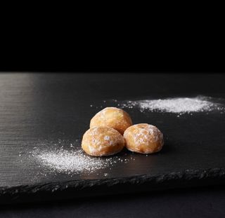 3 mini beignet assortis