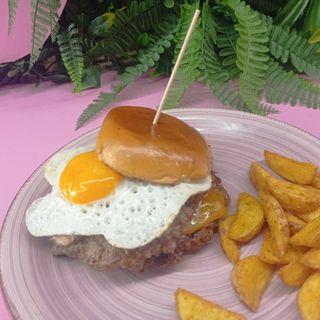 Crea tu Burger (Create your burger)
