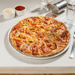 Pizza Prosciutto Salami