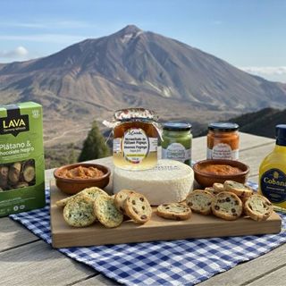 TAPAS de Canarias para 2 personas sin vino