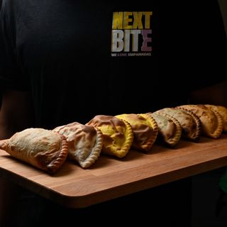 Pack 2 Empanadas + 1 Bebida