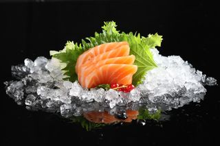 M1 Sashimi salmone - 4 pezzi