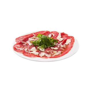 Carpaccio de ternera con parmesano