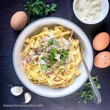 SALMON FETTUCCINE  ALFREDO 