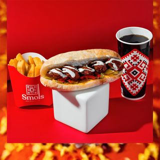 Meniu Chifteluțe De Porc în Pită