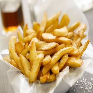 Patatas fritas grandes