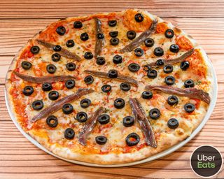 Pizza Anchovas (Média)