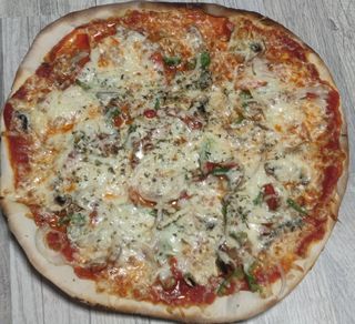 Pizza Napoli (30 Cm.)