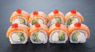 Рол Філадельфія з авокадо