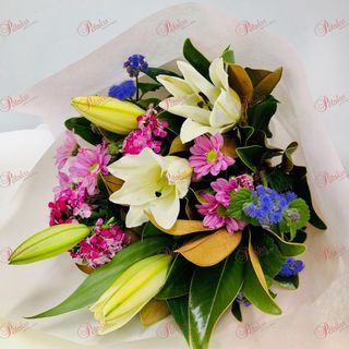 Ramo de flores variadas