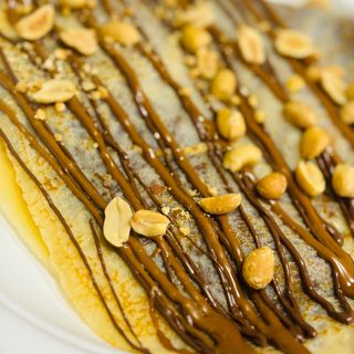 crêpes caramel & nuts