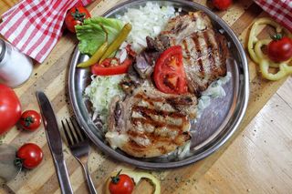 Teleća kremenadla + kolač