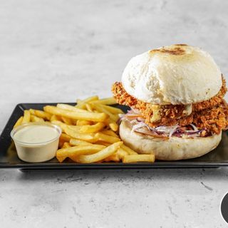 pleurotus mushroom (oyster mushroom)+bebidas+fries (menu deal)