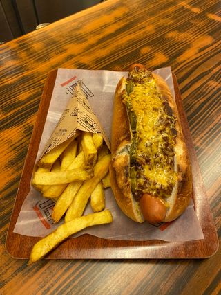 Hot Dog + Patatas Fritas HD