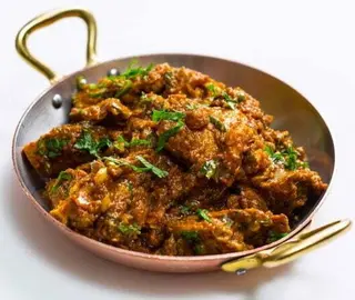 Pollo Al Curry Con Mantequilla Y Nata