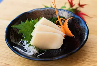 64. Sashimi de pez mantequilla (8 pzs.)