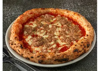 Pizza Tonno