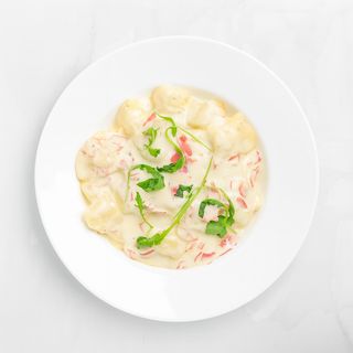 Njoki s lososom i gorgonzolom