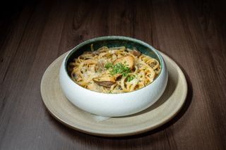 Paste cu ciuperci demi-glace