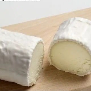 7. Queso de cabra