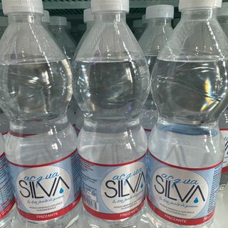 Acqua frizzante da 50 cl