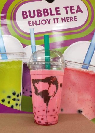 Bubble tea с ягода