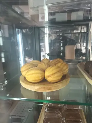 Горішок згущене молоко 3 шт. GLOVO