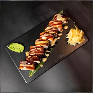 Рол вугор-лосось